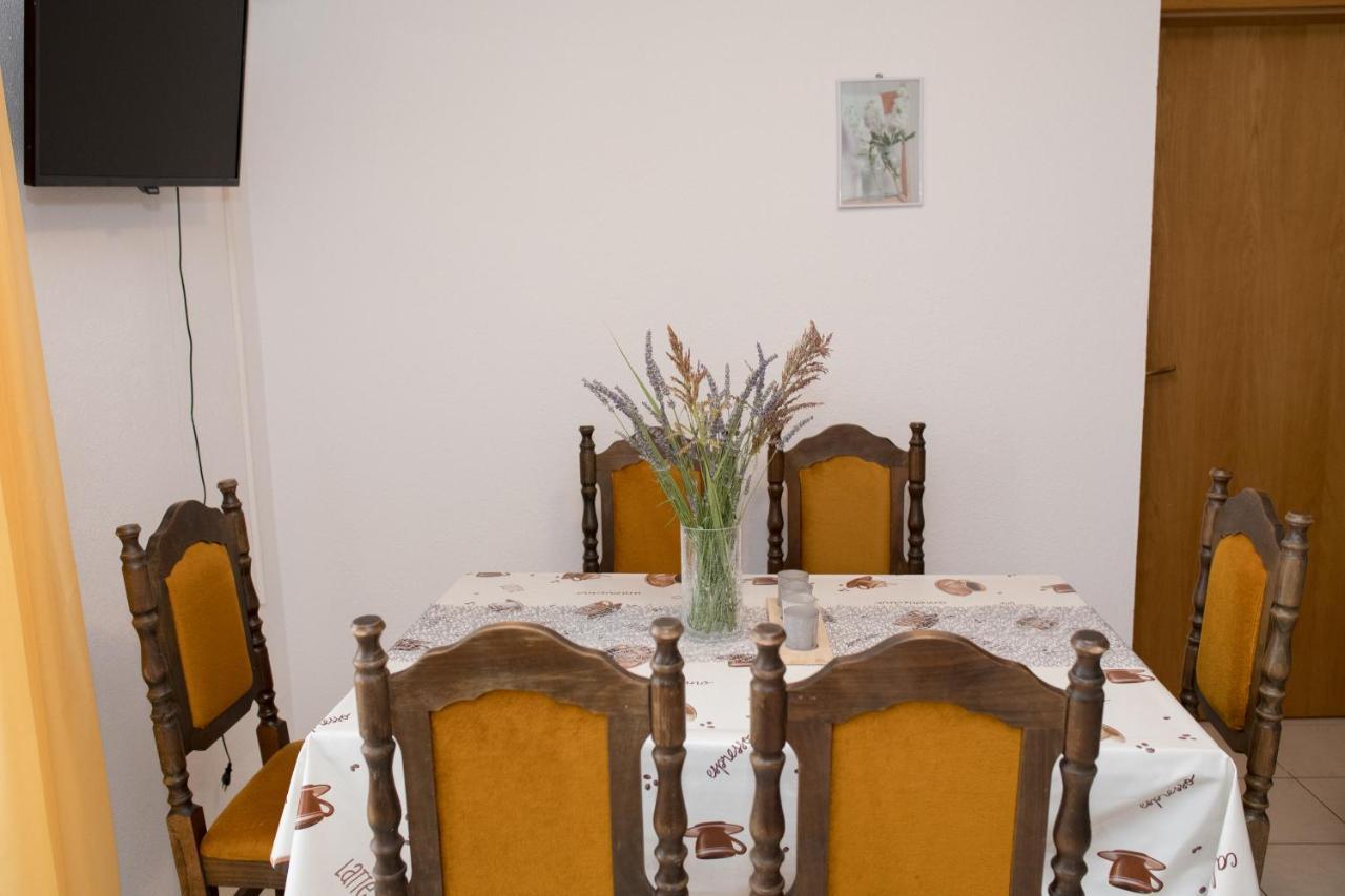 Apartment Dalmatien Raslina Exterior photo