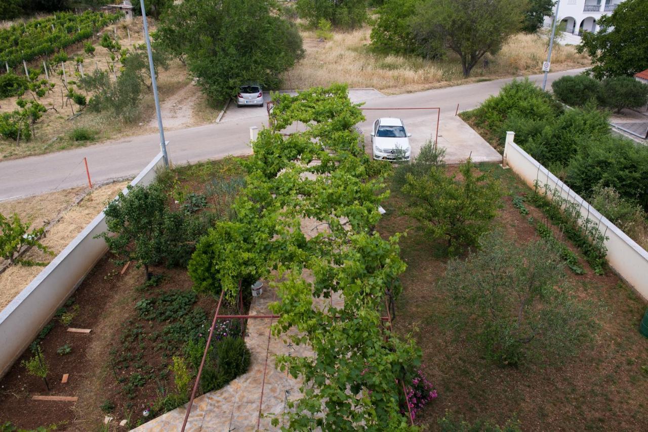 Apartment Dalmatien Raslina Exterior photo
